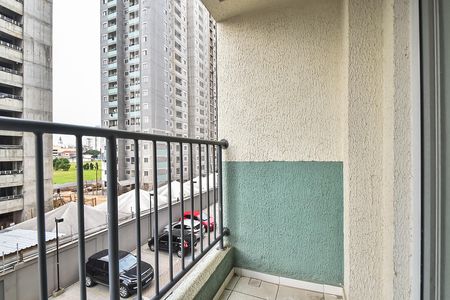 Apartamento à venda com 51m², 2 quartos e 1 vaga Apartamento à venda com 51m², 2 quartos e 1 vagaVaranda