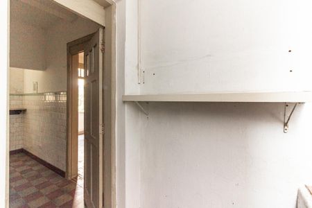 Studio para alugar com 30m², 1 quarto e sem vaga Studio para alugar com 30m², 1 quarto e sem vagaÁrea de Serviço