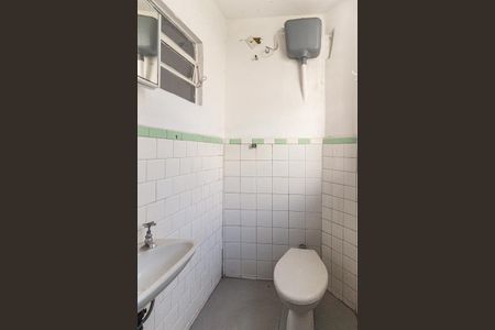 Banheiro de kitnet/studio para alugar com 1 quarto, 30m² em Consolação, São Paulo