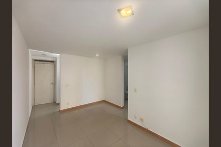 Apartamento para alugar com 2 quartos, 53m² em Jacarepaguá, Rio de Janeiro