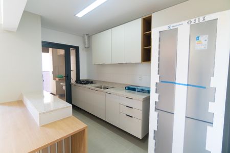 Apartamento à venda com 108m², 2 quartos e 1 vaga Apartamento à venda com 108m², 2 quartos e 1 vagaCozinha