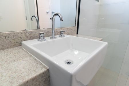 Apartamento à venda com 108m², 2 quartos e 1 vaga Apartamento à venda com 108m², 2 quartos e 1 vagaBanheiro da Suíte 1