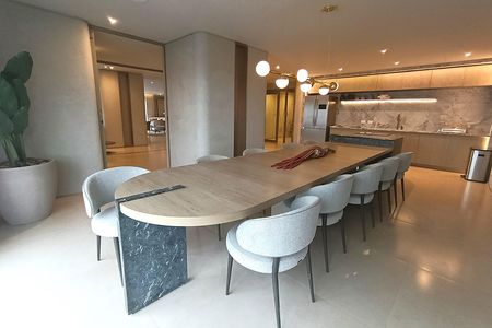 Apartamento à venda com 132m², 2 quartos e 2 vagas