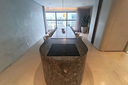 Apartamento à venda com 132m², 2 quartos e 2 vagas