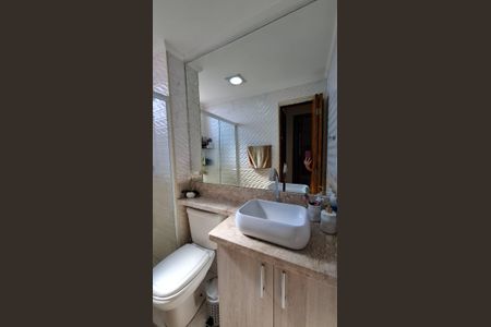 Apartamento à venda com 49m², 2 quartos e 1 vaga Apartamento à venda com 49m², 2 quartos e 1 vagaBanheiro