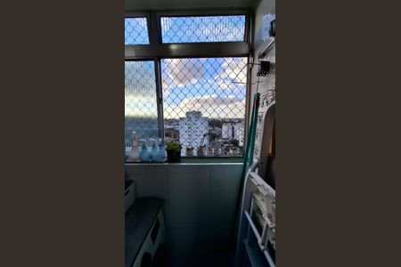 Apartamento à venda com 49m², 2 quartos e 1 vaga Apartamento à venda com 49m², 2 quartos e 1 vagaVista