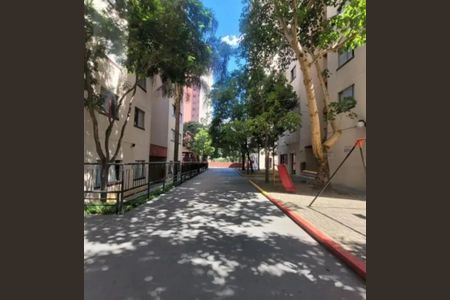 Apartamento à venda com 49m², 2 quartos e 1 vaga Apartamento à venda com 49m², 2 quartos e 1 vagaÁrea externa