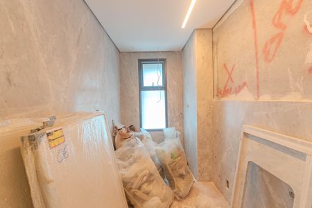 Apartamento à venda com 132m², 3 quartos e 2 vagas Apartamento à venda com 132m², 3 quartos e 2 vagasBanheiro da Suíte 1