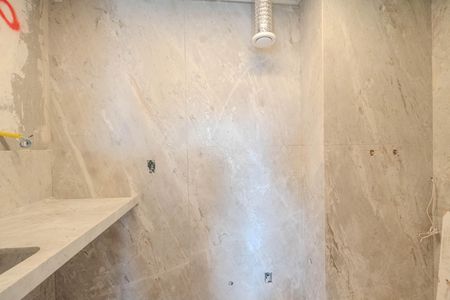 Apartamento à venda com 132m², 3 quartos e 2 vagas Apartamento à venda com 132m², 3 quartos e 2 vagasBanheiro da Suíte 3
