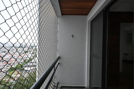 Varanda de apartamento para alugar com 2 quartos, 68m² em Jardim Henriqueta, Taboão da Serra
