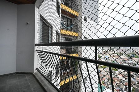 Apartamento para alugar com 68m², 2 quartos e 1 vagaVaranda