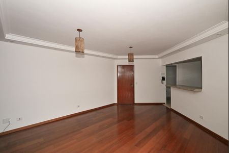 Apartamento para alugar com 68m², 2 quartos e 1 vagaSala