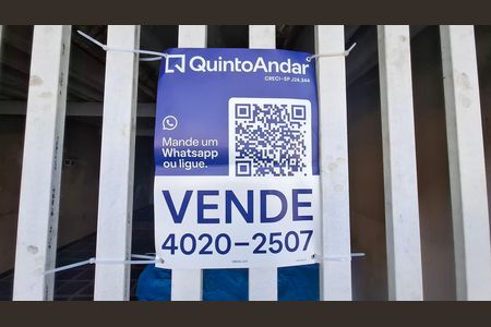 Casa à venda com 161m², 3 quartos e 2 vagas Casa à venda com 161m², 3 quartos e 2 vagasPlaquinha