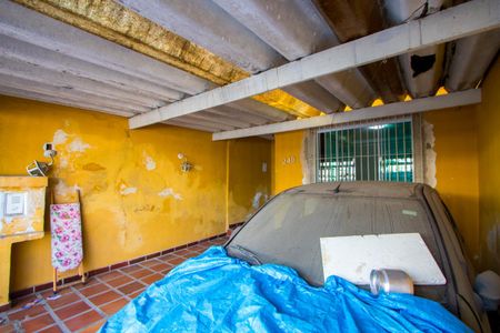 Casa à venda com 161m², 3 quartos e 2 vagas Casa à venda com 161m², 3 quartos e 2 vagasGaragem