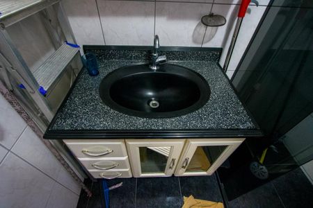 Casa à venda com 161m², 3 quartos e 2 vagas Casa à venda com 161m², 3 quartos e 2 vagasBanheiro