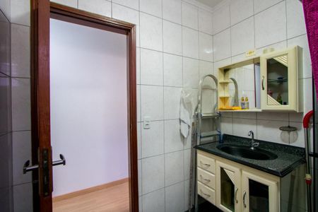 Casa à venda com 161m², 3 quartos e 2 vagas Casa à venda com 161m², 3 quartos e 2 vagasBanheiro