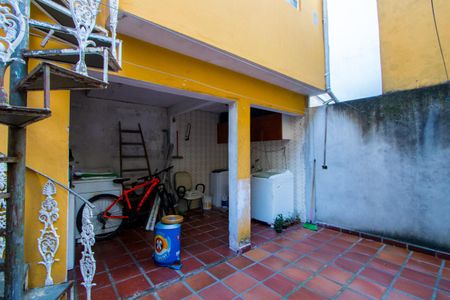 Casa à venda com 161m², 3 quartos e 2 vagas Casa à venda com 161m², 3 quartos e 2 vagasÁrea de serviço/Quintal
