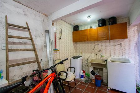 Casa à venda com 161m², 3 quartos e 2 vagas Casa à venda com 161m², 3 quartos e 2 vagasÁrea de serviço/Quintal
