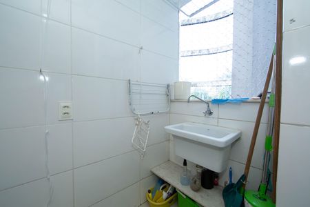 Apartamento à venda com 170m², 4 quartos e 2 vagas Apartamento à venda com 170m², 4 quartos e 2 vagasAREA DE SERVICO