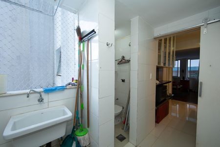 Apartamento à venda com 170m², 4 quartos e 2 vagas Apartamento à venda com 170m², 4 quartos e 2 vagasAREA DE SERVICO