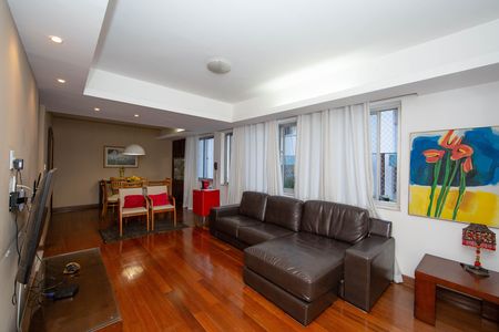 Apartamento à venda com 170m², 4 quartos e 2 vagas Apartamento à venda com 170m², 4 quartos e 2 vagasSALA