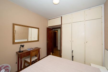 Apartamento à venda com 170m², 4 quartos e 2 vagas Apartamento à venda com 170m², 4 quartos e 2 vagasQUARTO2
