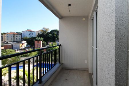Apartamento para alugar com 54m², 2 quartos e 1 vaga Apartamento para alugar com 54m², 2 quartos e 1 vagaVaranda