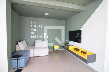 Studio para alugar com 25m², 1 quarto e sem vaga Studio para alugar com 25m², 1 quarto e sem vagaÁrea comum - Sala de Jogos
