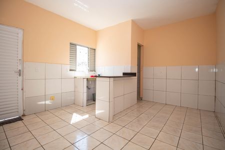 Studio para alugar com 20m², 1 quarto e 5 vagas Studio para alugar com 20m², 1 quarto e 5 vagasSala/Quarto
