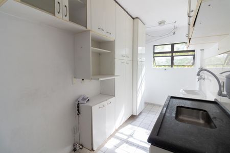 Cozinha de apartamento à venda com 2 quartos, 55m² em Jardim Boa Vista, São Paulo
