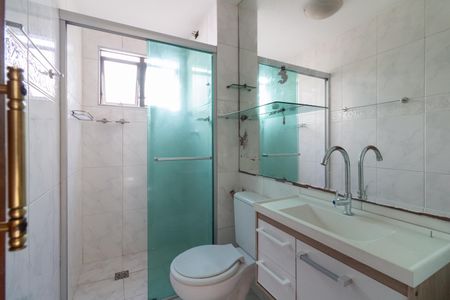 Apartamento à venda com 55m², 2 quartos e 1 vaga Apartamento à venda com 55m², 2 quartos e 1 vagaBanheiro