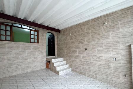 Casa para alugar com 125m², 2 quartos e 1 vaga Casa para alugar com 125m², 2 quartos e 1 vagaGaragem