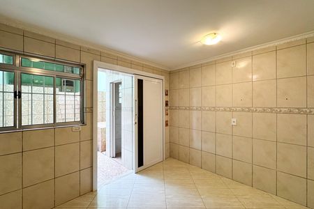 Casa para alugar com 125m², 2 quartos e 1 vaga Casa para alugar com 125m², 2 quartos e 1 vagaCozinha