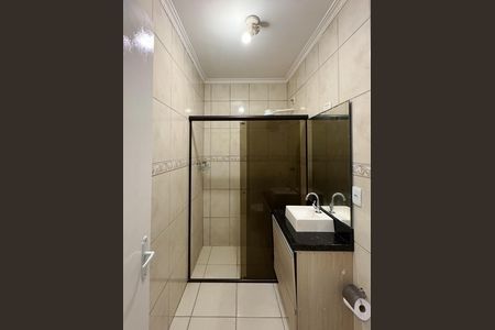 Casa para alugar com 125m², 2 quartos e 1 vaga Casa para alugar com 125m², 2 quartos e 1 vagaBanheiro Social
