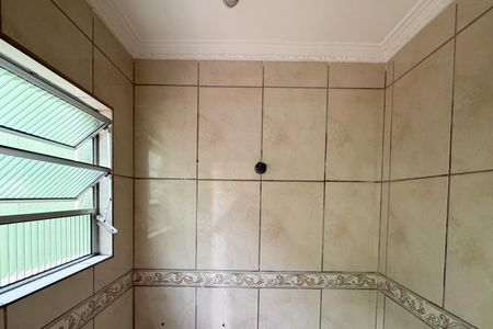 Casa para alugar com 125m², 2 quartos e 1 vaga Casa para alugar com 125m², 2 quartos e 1 vagaBanheiro de serviço