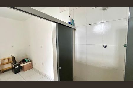 Casa para alugar com 74m², 3 quartos e 2 vagas Casa para alugar com 74m², 3 quartos e 2 vagasBanheiro da Suíte