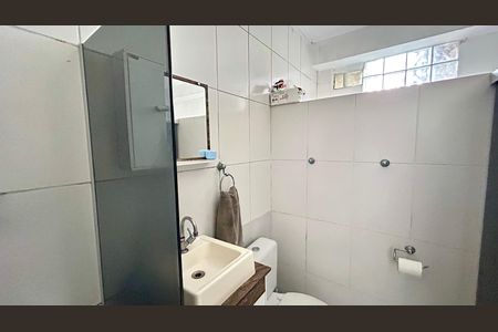 Casa para alugar com 74m², 3 quartos e 2 vagas Casa para alugar com 74m², 3 quartos e 2 vagasBanheiro da Suíte