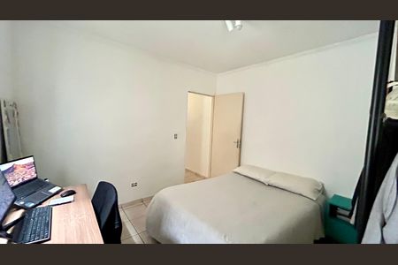 Quarto 2 de casa para alugar com 3 quartos, 74m² em Jardim do Triunfo, Guarulhos