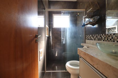Apartamento para alugar com 58m², 2 quartos e 1 vagaBanheiro Social