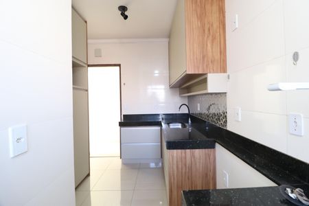 Apartamento para alugar com 58m², 2 quartos e 1 vagaCozinha