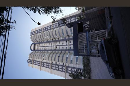 Fachada do Prédio de apartamento para alugar com 3 quartos, 130m² em Vila Scarpelli, Santo André