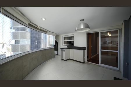 Apartamento à venda com 130m², 3 quartos e 3 vagasVaranda gourmet