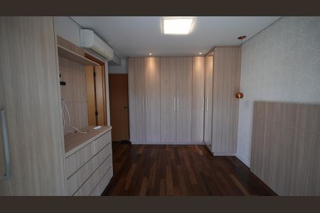 Quarto Suite 1 de apartamento para alugar com 3 quartos, 130m² em Vila Scarpelli, Santo André
