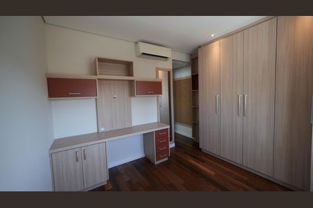 Apartamento à venda com 130m², 3 quartos e 3 vagasQuarto Suite 2