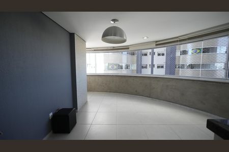 Apartamento à venda com 130m², 3 quartos e 3 vagasVaranda gourmet