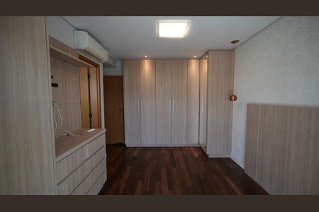 Apartamento à venda com 130m², 3 quartos e 3 vagasQuarto Suite 1