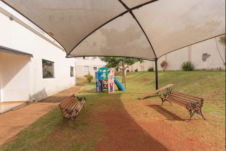 Apartamento à venda com 48m², 2 quartos e sem vagaÁrea comum - Playground