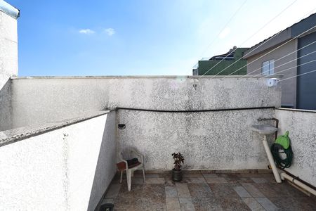 Apartamento à venda com 111m², 3 quartos e 1 vaga Apartamento à venda com 111m², 3 quartos e 1 vagaVaranda