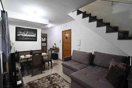 Apartamento à venda com 111m², 3 quartos e 1 vaga Apartamento à venda com 111m², 3 quartos e 1 vagaSala