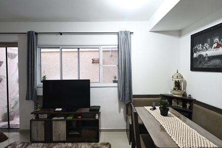 Apartamento à venda com 111m², 3 quartos e 1 vaga Apartamento à venda com 111m², 3 quartos e 1 vagaSala